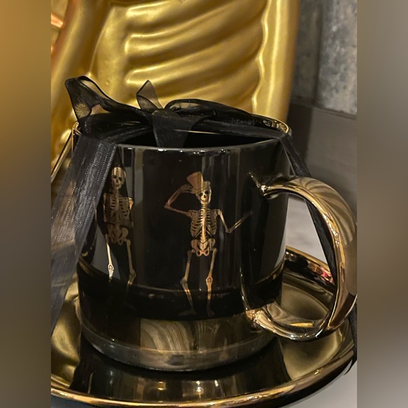 ELEGANCE NWOT Skeletons Cup And Saucer Set Black W/Gold Trim 🖤💛💀💛🖤 - Picture 3 of 8